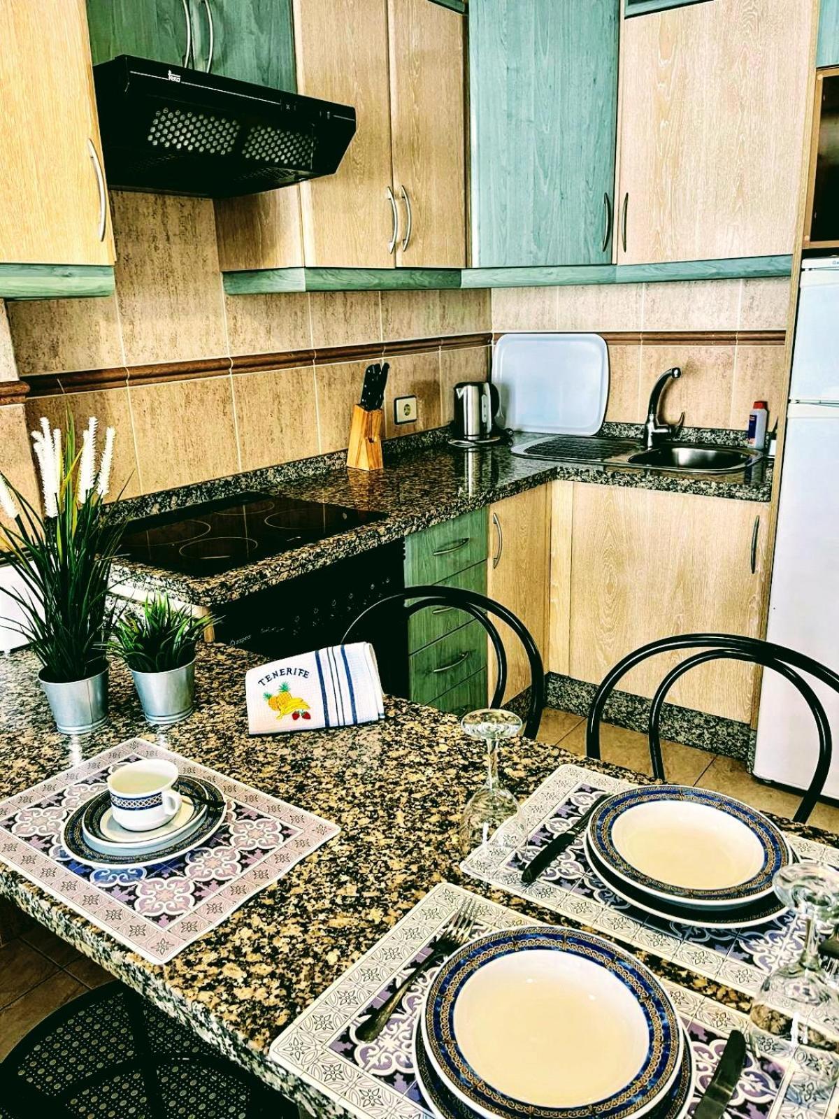 Americas - Garden Apartment